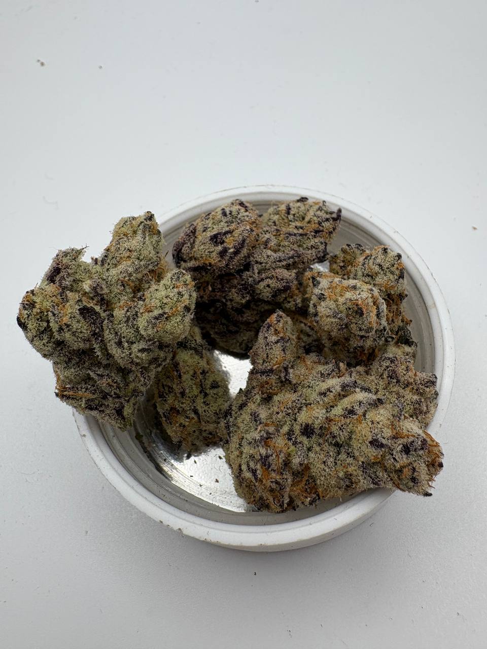 Tropic thunder and Chimera. Got a qp of each. I feel so spoiled Medium 2